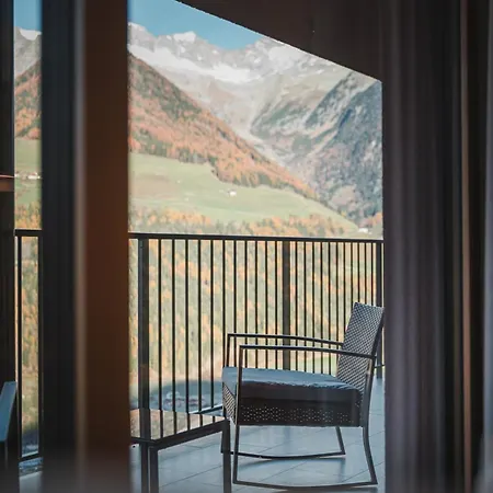 Lahnerhof Luttach-Chalet-Restaurant, Mit Bergpanorama Und Ruhe Exterior photo