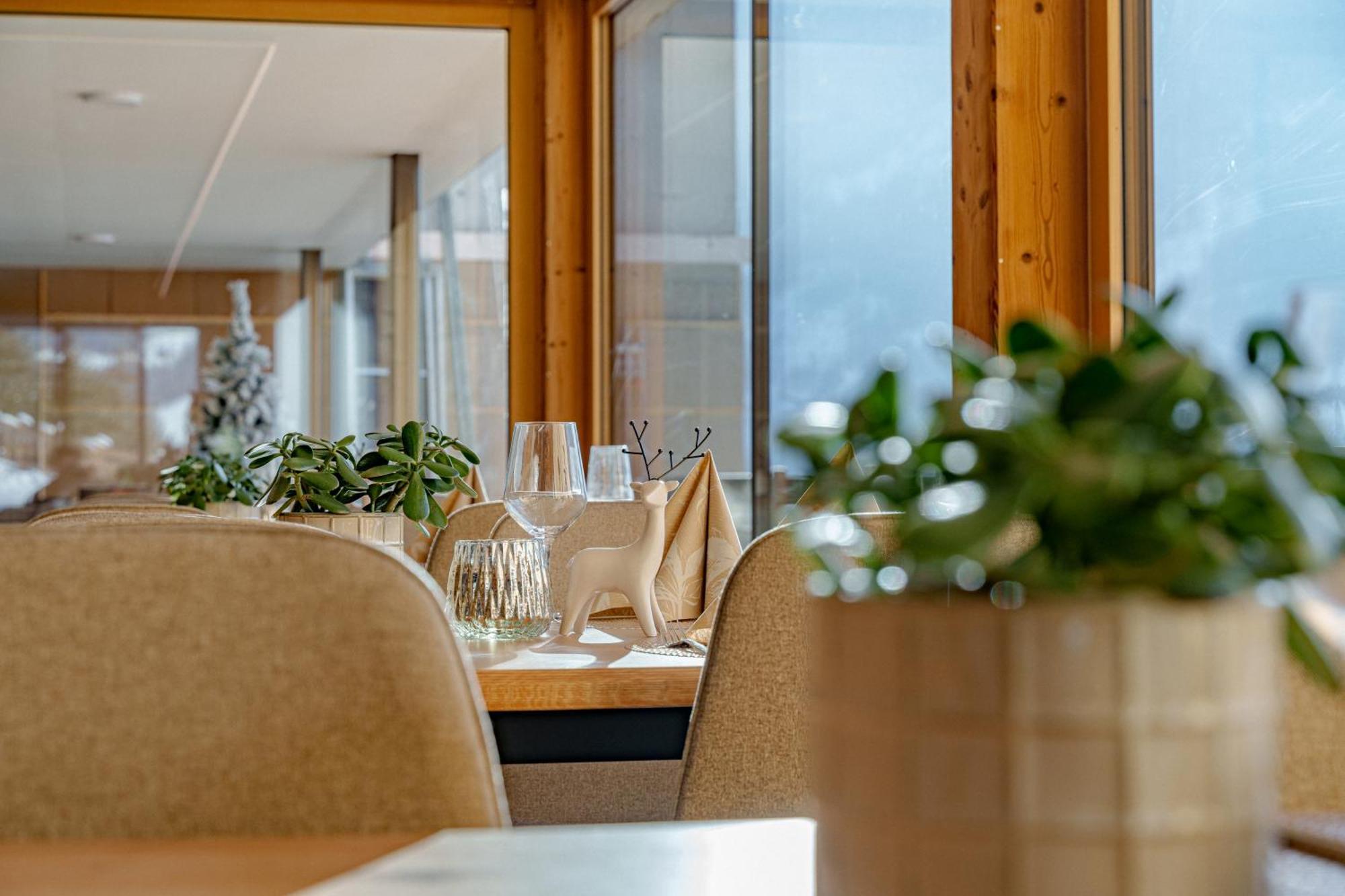 Lahnerhof Luttach-chalet-restaurant, Mit Bergpanorama Und Ruhe * Lutago