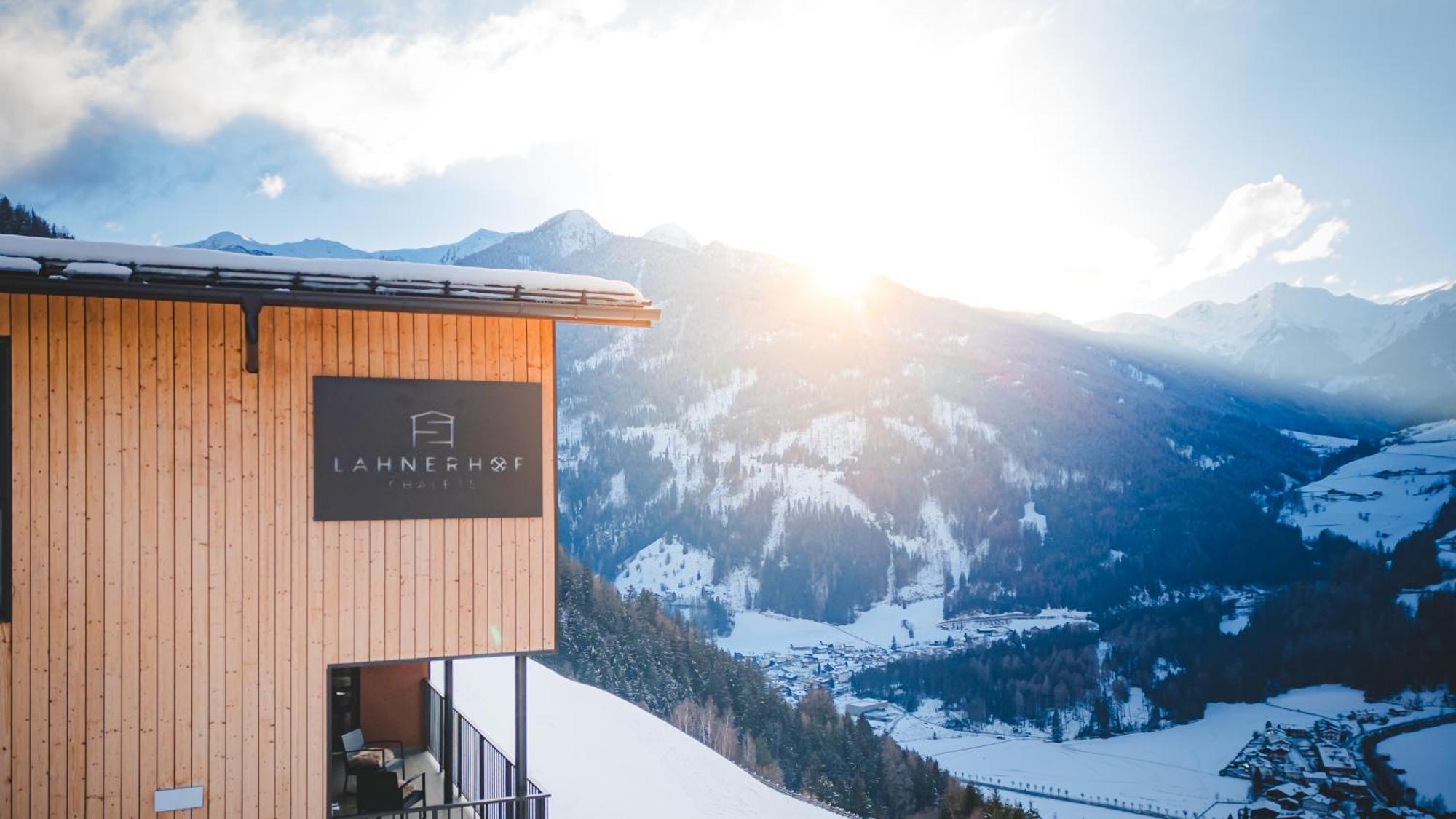 Lodge Lahnerhof Luttach-chalet-restaurant, Mit Bergpanorama Und Ruhe Lutago
