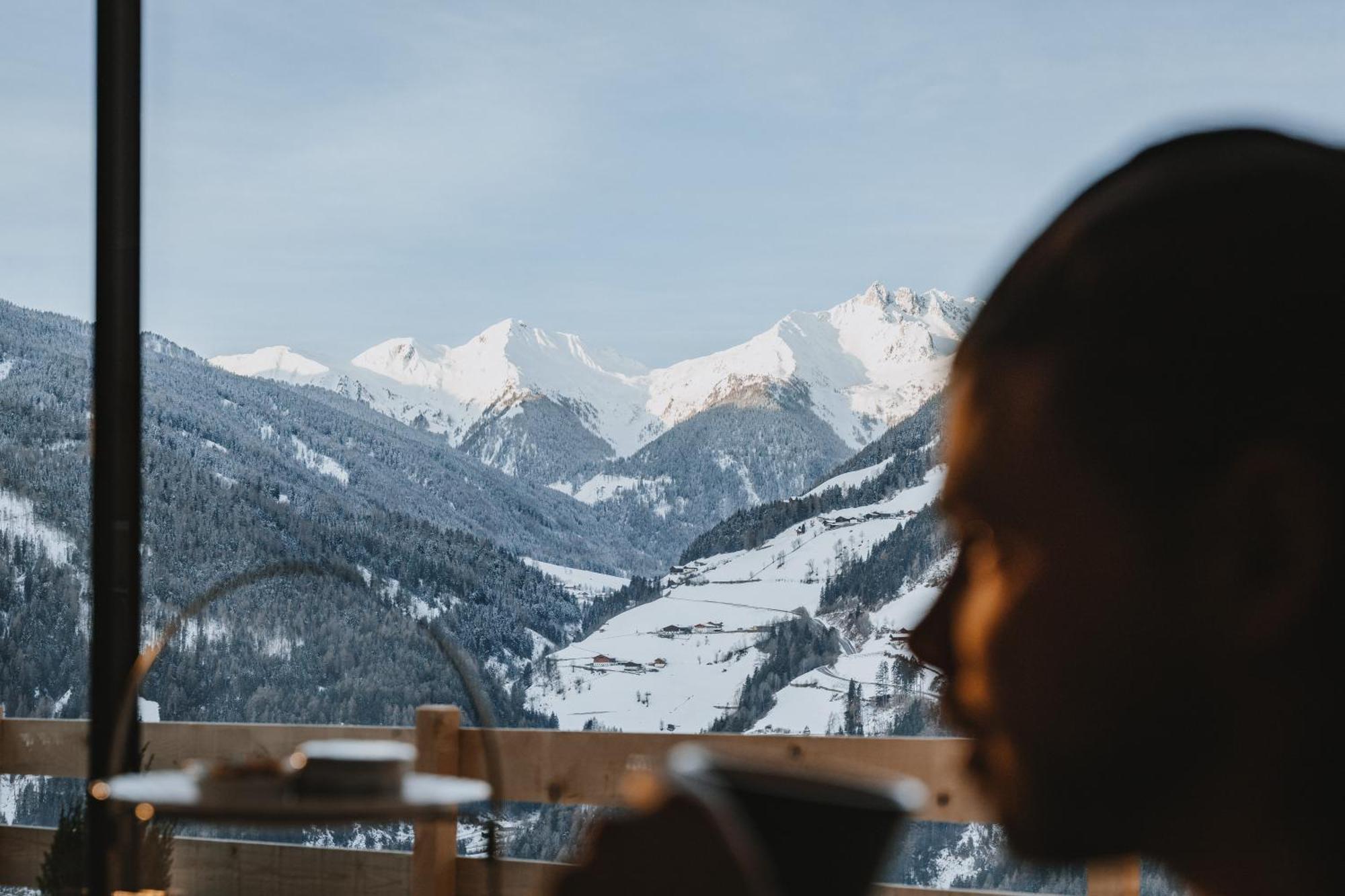 Lahnerhof Luttach-chalet-restaurant, Mit Bergpanorama Und Ruhe * Lutago